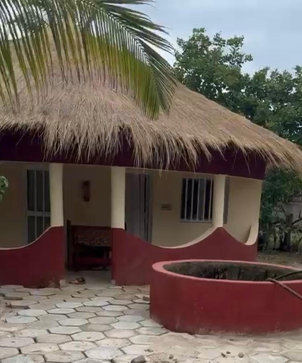 Abene Shudyma Lodge Abeme Exterior photo